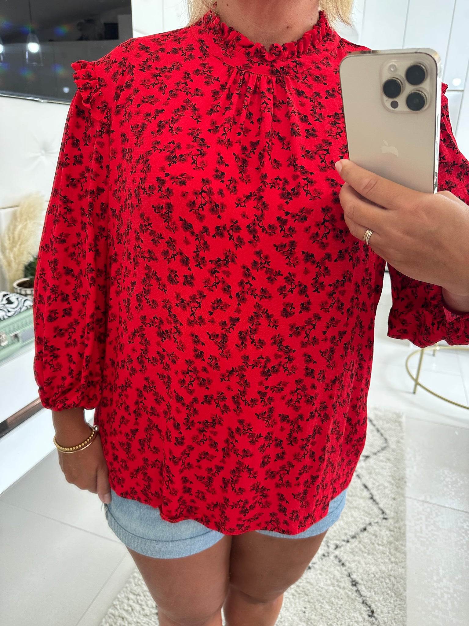 Size 14-16 Top - 100% Viscose