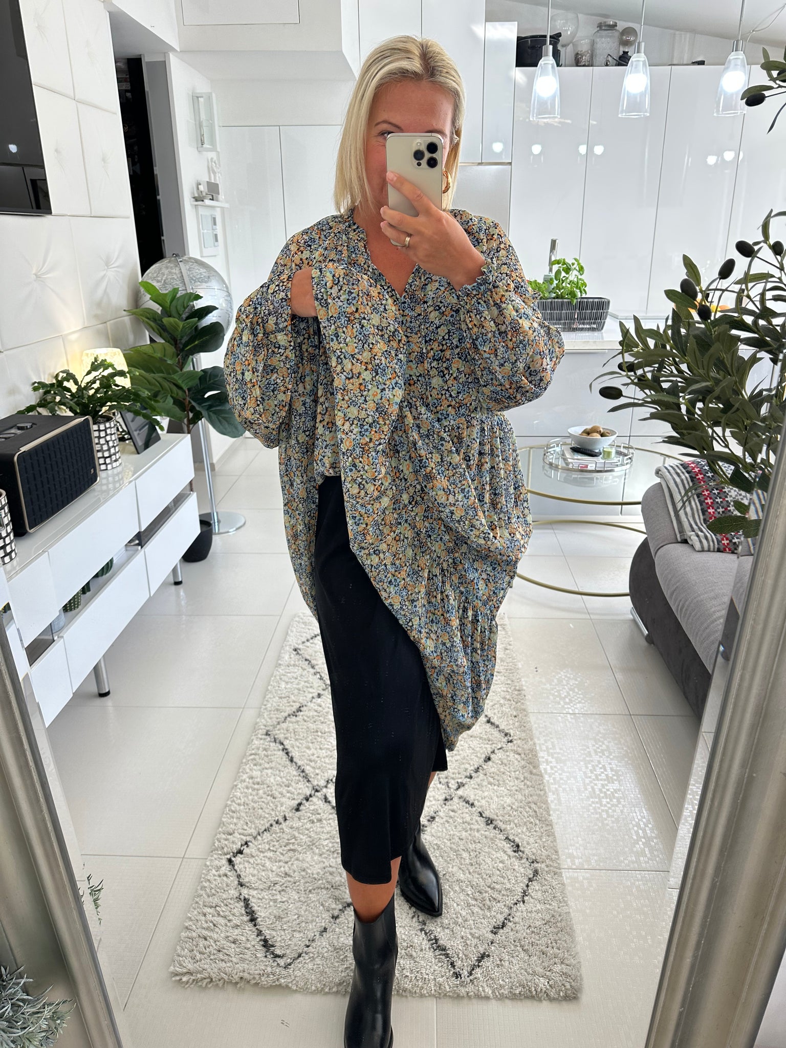 Size 14-16 Dress