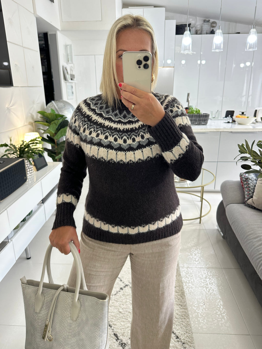 Size S-M Jumper with Wool