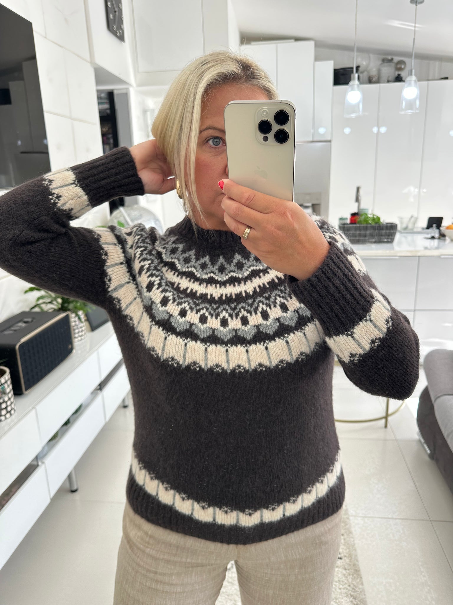 Size S-M Jumper with Wool