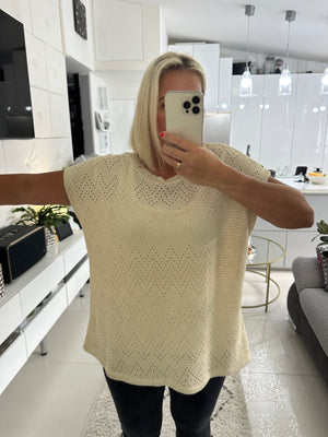Size 20 Top - New