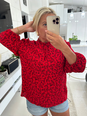 Size 14-16 Top - 100% Viscose