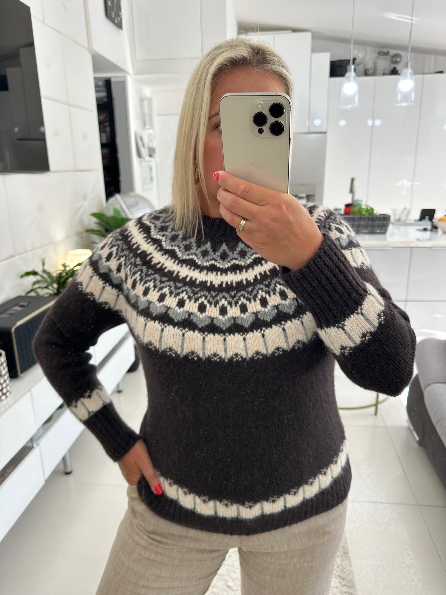 Size S-M Jumper with Wool