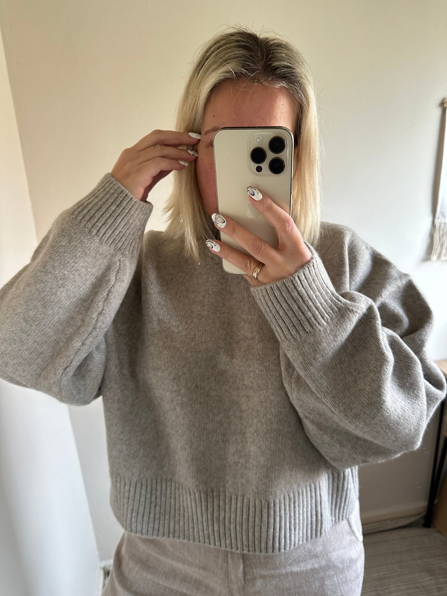 Size M-L Jumper - New with Tags