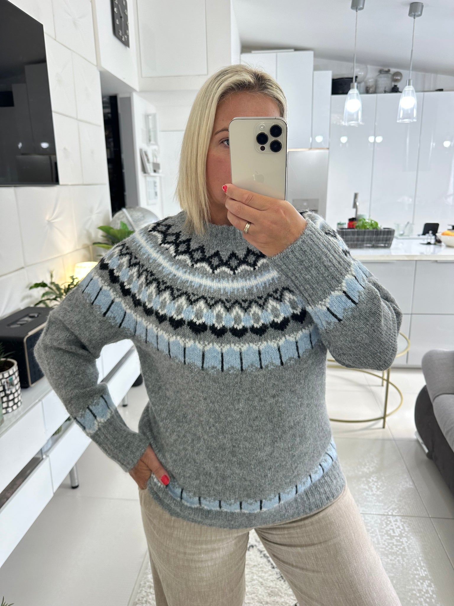 Size S-M Jumper with Wool