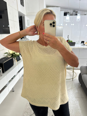 Size 20 Top - New