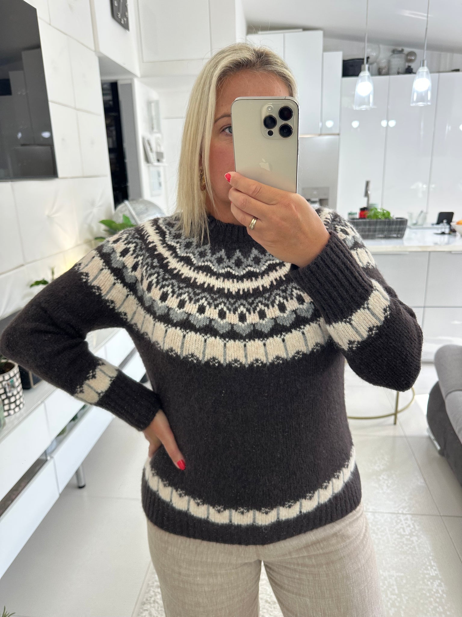 Size S-M Jumper with Wool