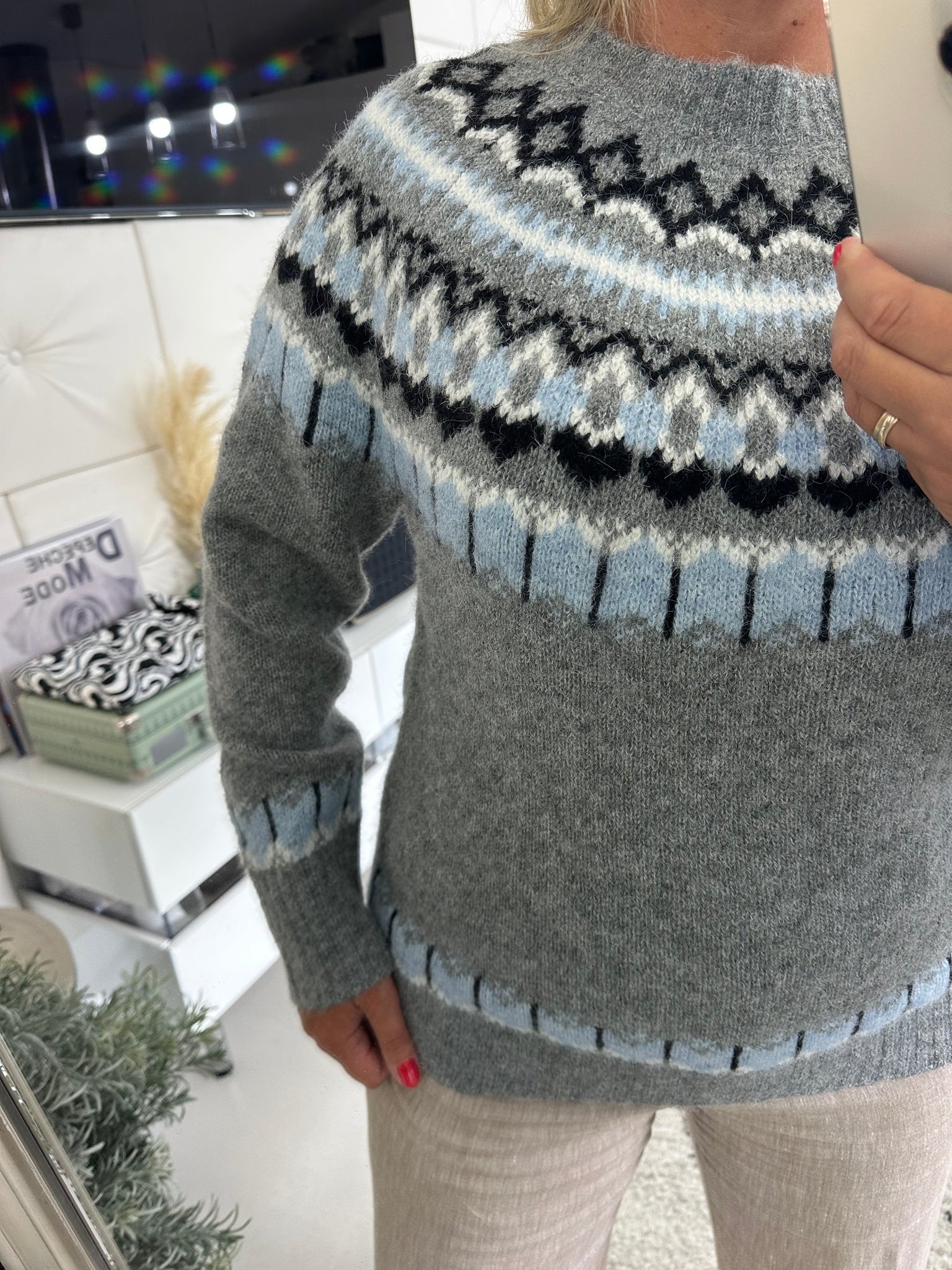 Size S-M Jumper with Wool