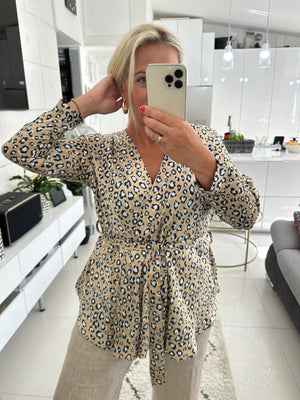Size 8-12 Top - New