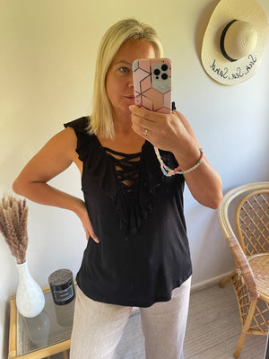 Size 16, 18, 20, 22 Black Brave Soul Top NEW